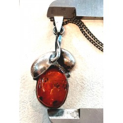 Amber pendant - Vintage