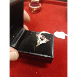 Trilogie verticale rubis avec bague en diamants - Vintage
