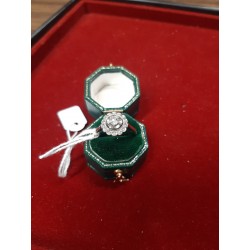 Flower Diamond ring -Vintage