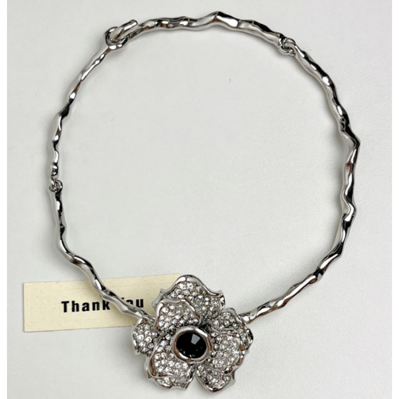 Silver Alloy Diamond Flower Necklace