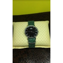 Ultra luxusný remienok na hodinky so zelenými očami